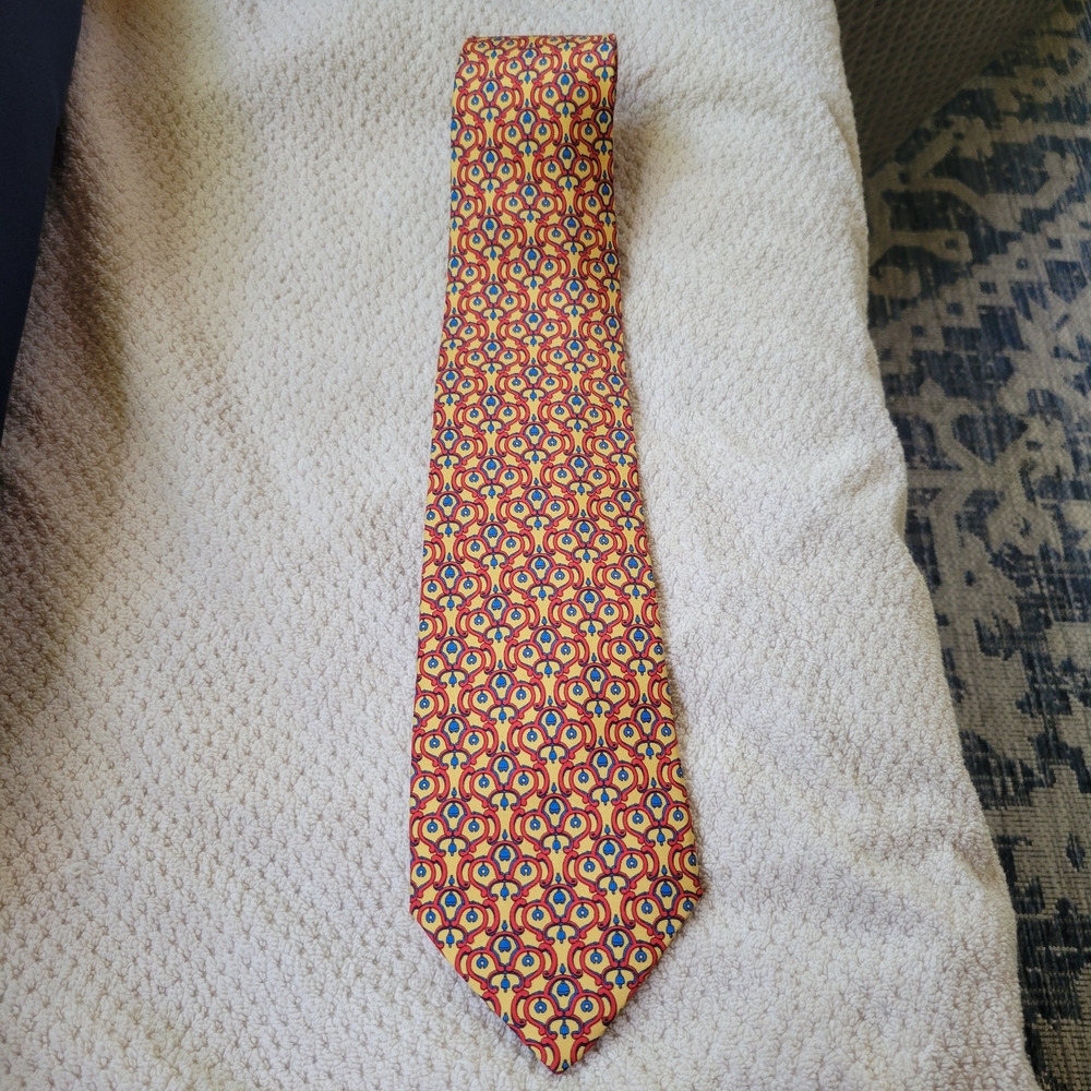 Elegant Multicolor Patterned Tie